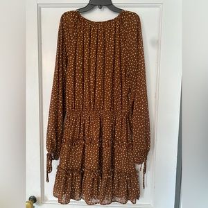 Lelis midi ruffle dress